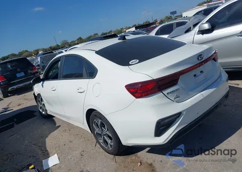 2021 Kia Forte Lxs из США, поврежденный, VIN 3KPF24AD9ME349491